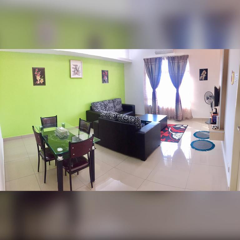 Apartment Wakaf Che Yeh Кота Бару Екстериор снимка