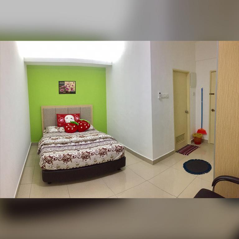 Apartment Wakaf Che Yeh Кота Бару Екстериор снимка